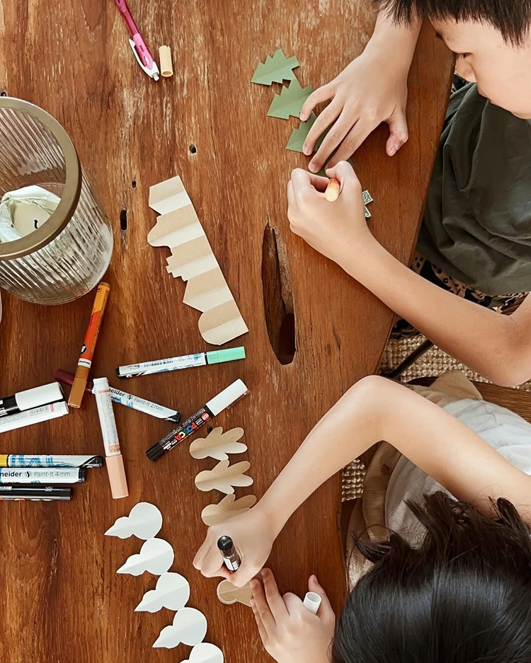 einfache papiergirlande basteln mit kindern zu weihnachten