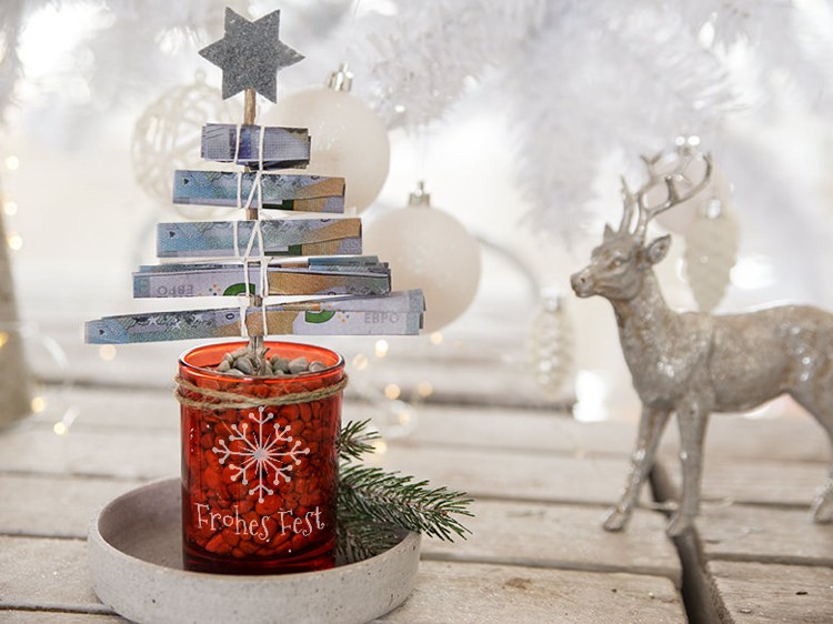geldgeschenke zu weihnachten weihnachtsbaum dekoration ideen