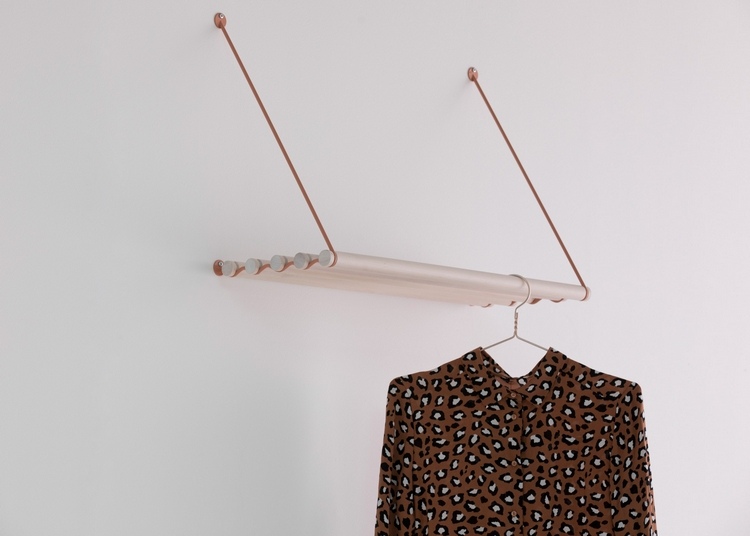 innovative produkte besseres leben 11 praktische haushaltswaren wiggle wand garderobe holzstangen kleider aufhängen