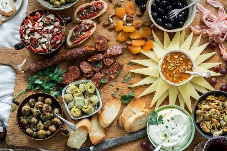 tapas rezepte kalt warm schnell spanisch gourmet oliven meeresfrüchte