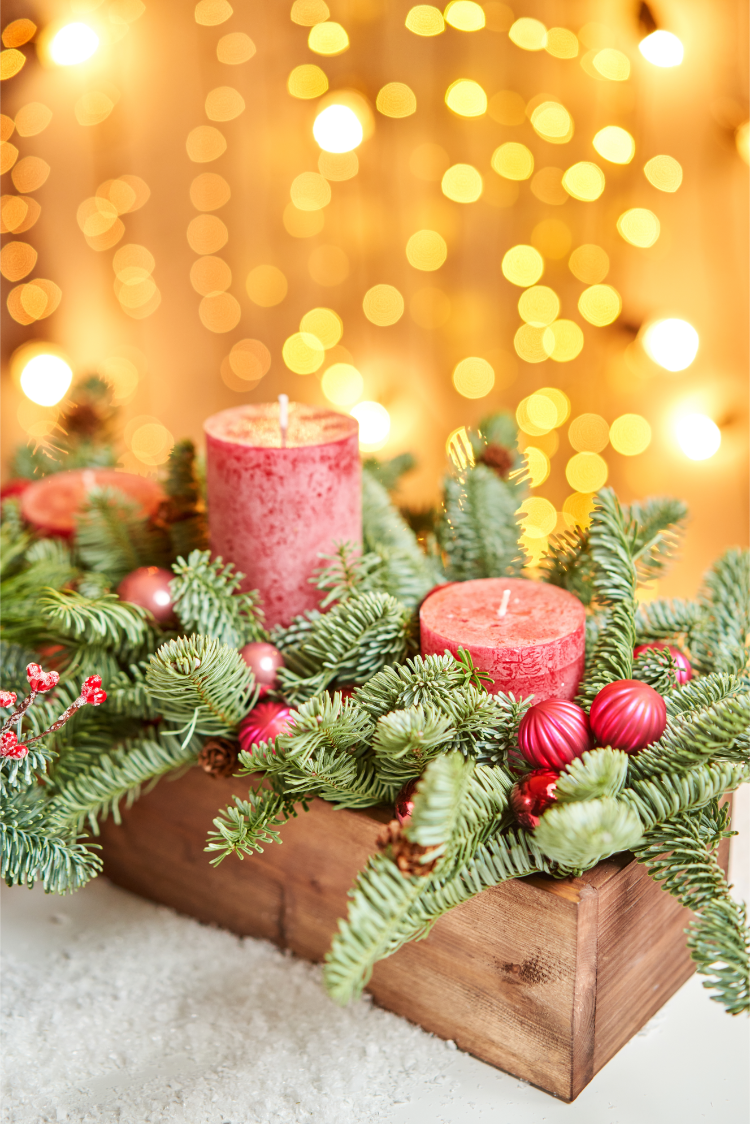 weihnachts tannenzweige mit kerzen