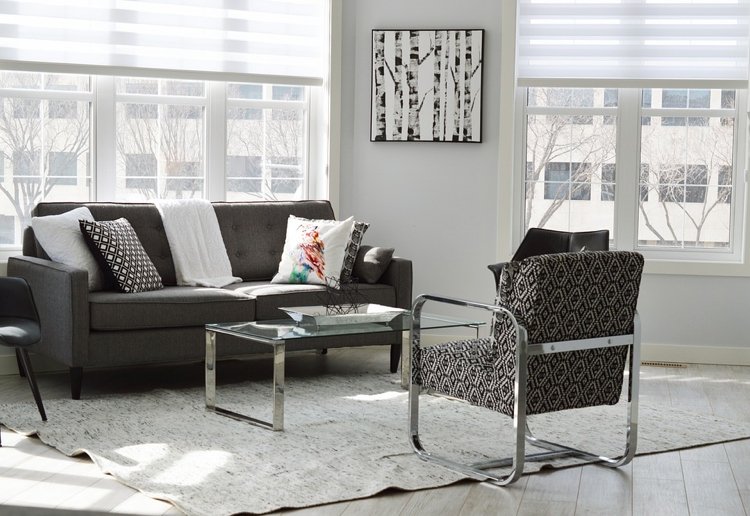 Fenster verdunkeln Plissees weiss Design Sofa Sessel
