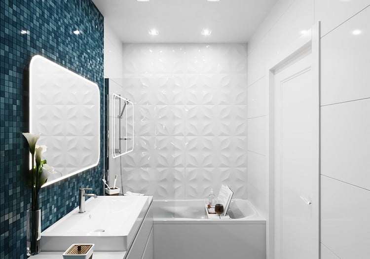 badezimmer 4 qm ideen möbel sanitärlösungen stilvolle badgestaltung blau fliesen beleuchtung spiegel