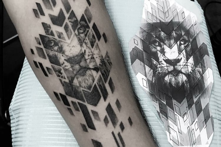 effektvolles Tattoo Design abstrakt Scherben Löwe