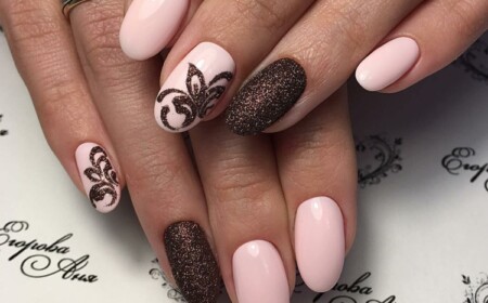 schicke maniküre oval sugar nails braun rosa verzierung blume