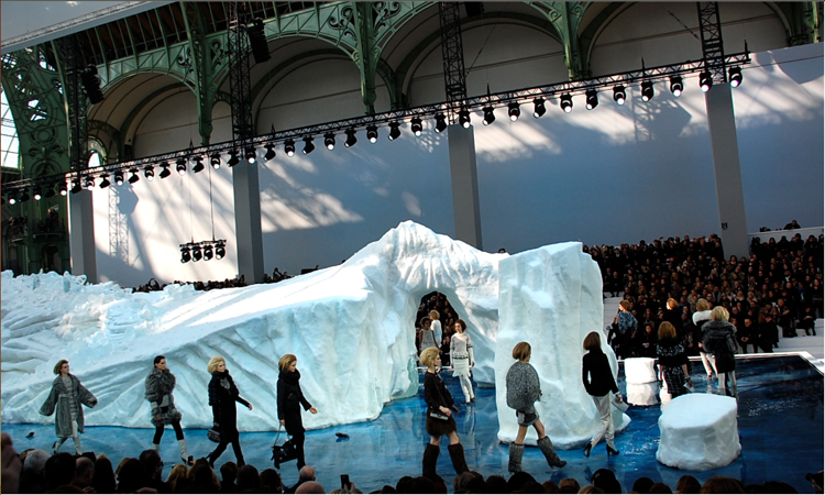 Die besten Chanel Modenschauen Konzept von Karl Lagerfeld Herbst-Winter 2010:11
