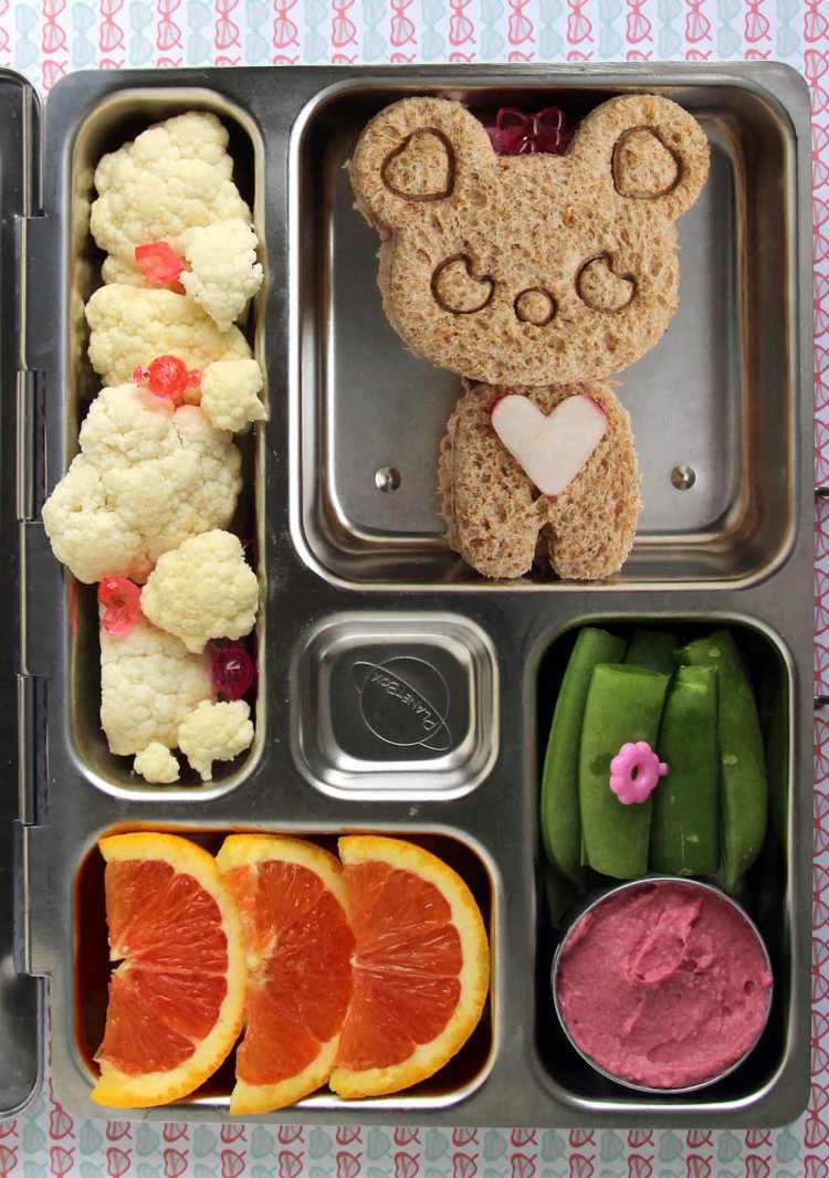 Lunchbox Ideen Brotdose Essen belegte Brötchen Bär zuschneiden Form