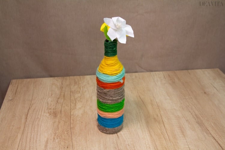 Vase aus Flasche selber machen Wolle Ideen