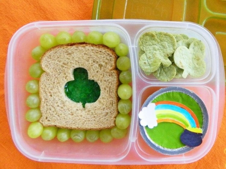 coole lunchbox ideen kinder brötchen frühling kekse joghurt