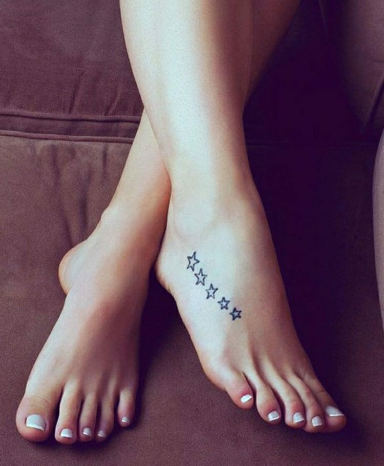 Fuß Tattoo Stern Frau Tattoodesigns Tattooideen