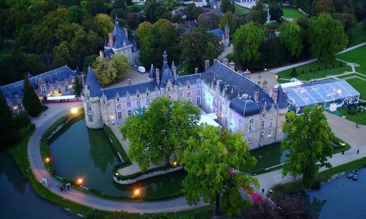 Hochzeit im Schloss Frankreich Château d’Esclimont romantische Schlösser in Europa Traumhochzeit