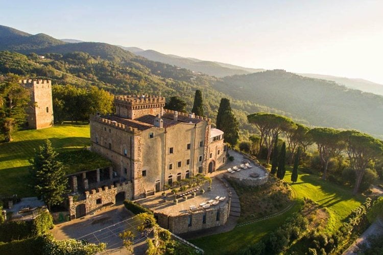 Schloss Hochzeit Castello di segalari Italien romantische Schlösser Europa heiraten