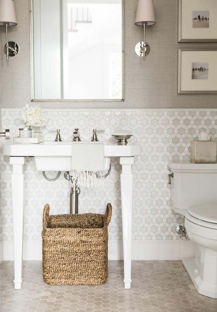 Vintage Gäste WC Ideen in Weiß und Beige mit Waschtisch und sechseckigen Fliesen