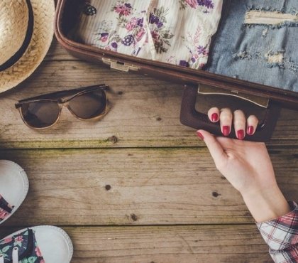 Zero Waste Travel Tipps Gepäck Sonnenbrille