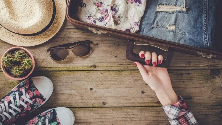 Zero Waste Travel Tipps Gepäck Sonnenbrille