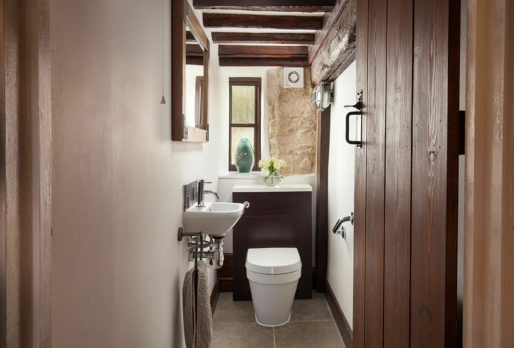 rustikale Gäste WC Ideen für den andhausstil mit viel Holz