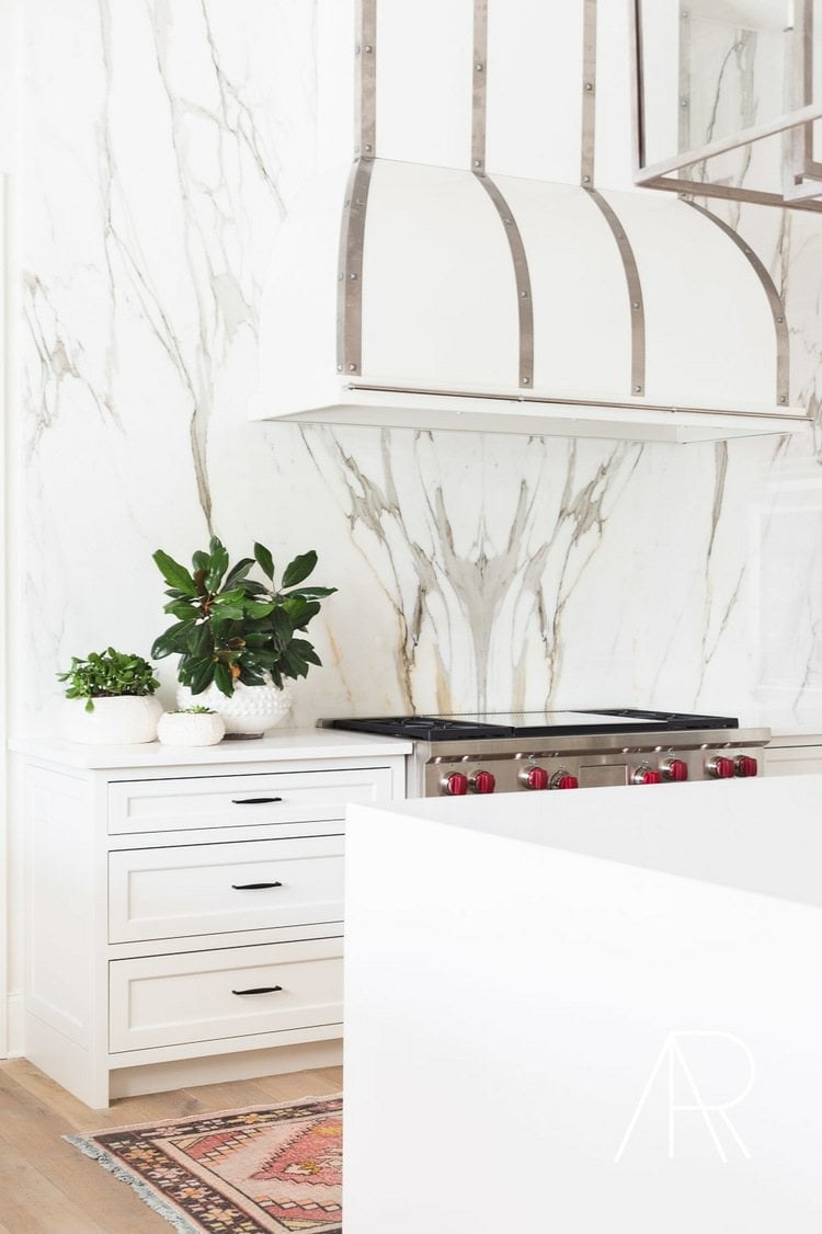 weiße Marmor Küchenrückwand Küchendesign Inneneinrichtung