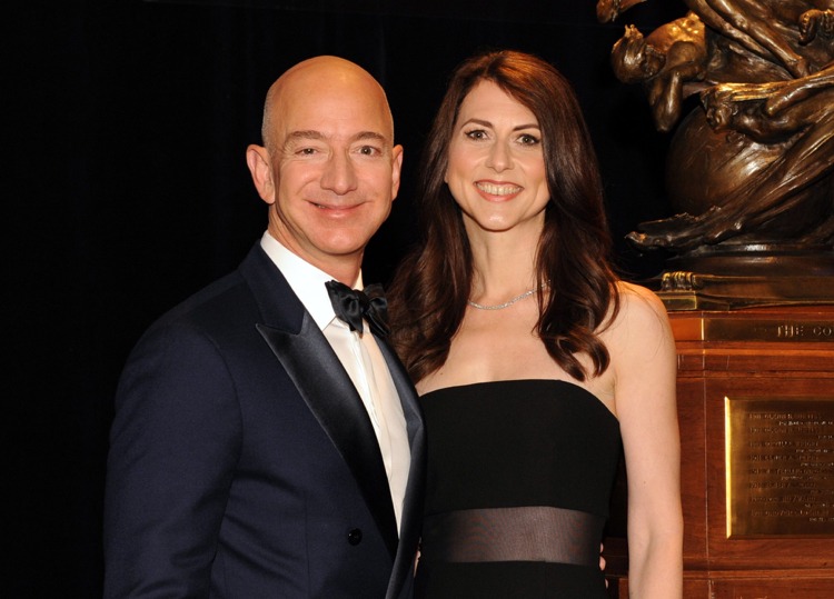 Einigung bei Scheidung zwischen Jeff Bezos und MacKenzie