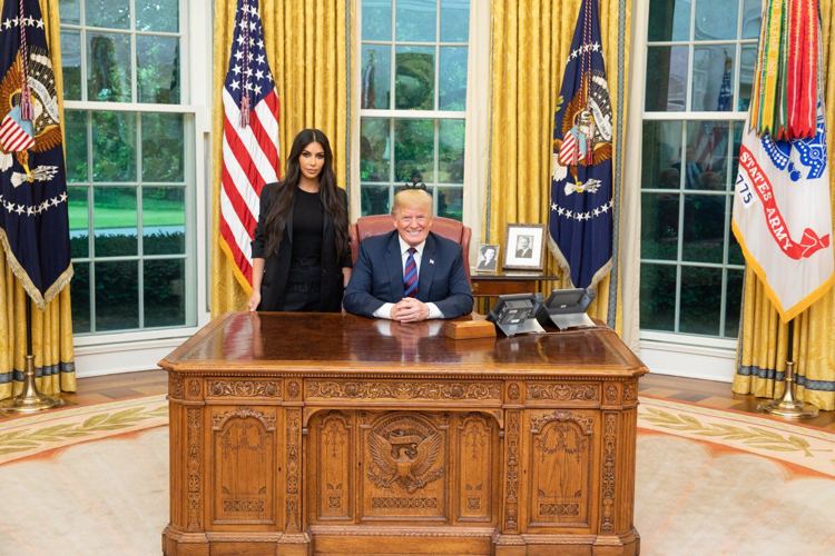 Kim Kardaschian im Weißen Haus mit Donald Trump