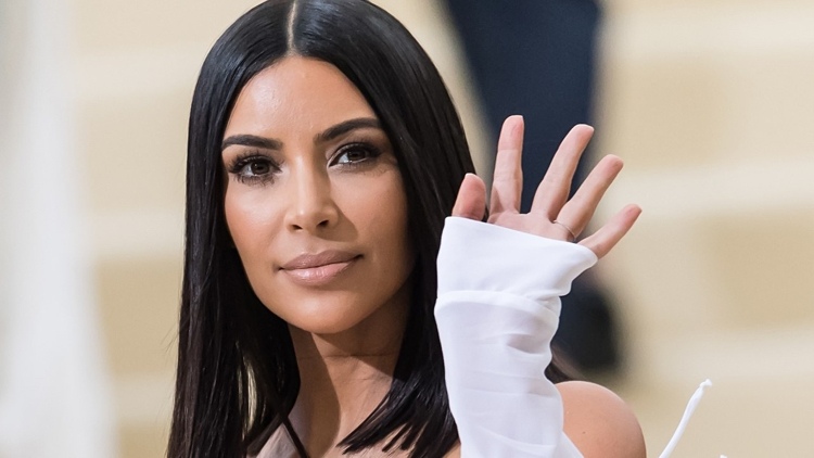 Kim Kardashian ist schön und klug zugleich