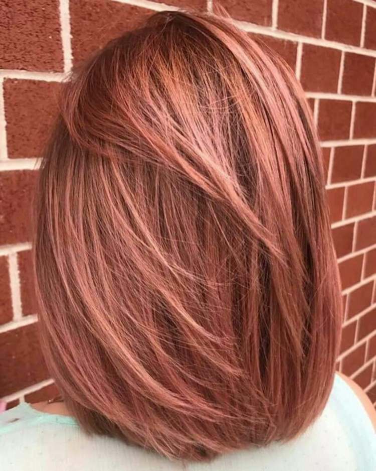 Rose braun rote Haarfarbe Frisurenideen für Brünetten kurze Haare Bob Frisur