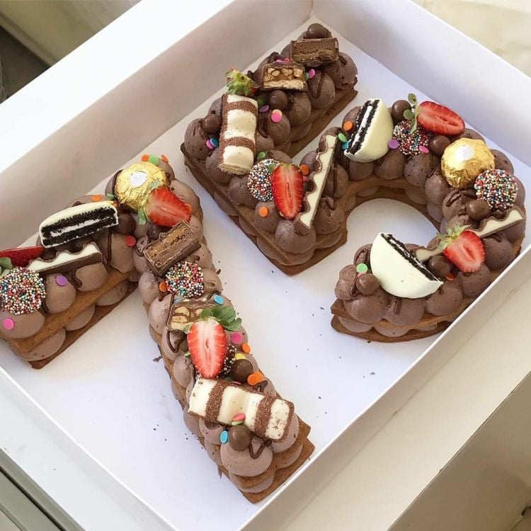 Zahlenkuchen Rezept Dekorieren Schokolade Oreo Kinder Obst Ideen
