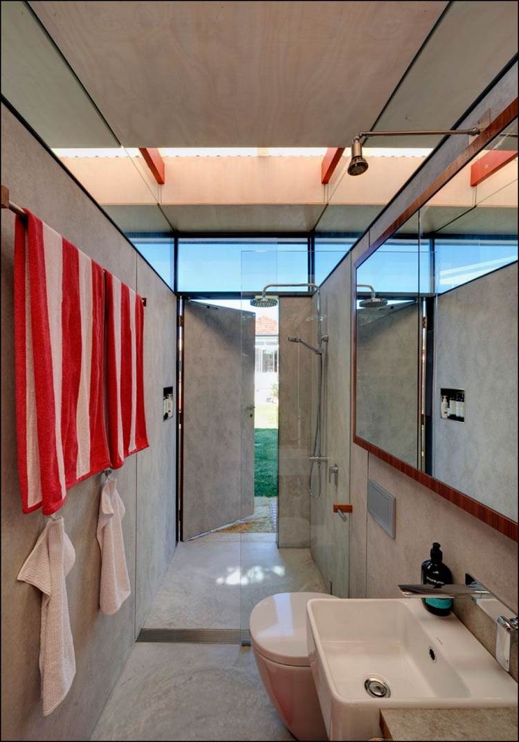 backyard guest house with bathroom Luxury This Impressive Backyard Shed bines Living Quarters A Bathroom