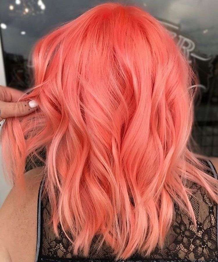 Coral Hair Haartrend Haarfarbe Ideen langer Bob Frisur Modetrends Sommer