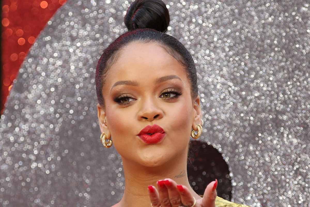 Lippenstift in Knallfarben orange Rihanna