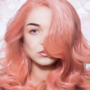 Living Coral Hair Haarfarbe Farbe des Jahres Augen Makeup Lippenstig