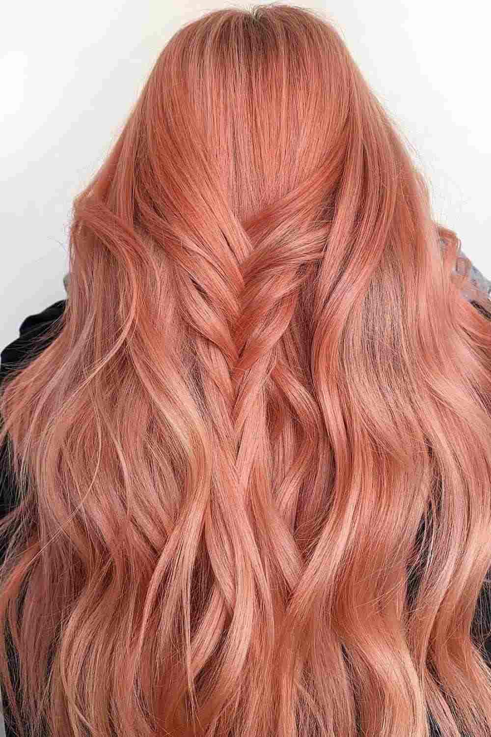 Living Coral Hair Haarfarbe Haartrends Sommer 2019 lange Haare Frisuren Ideen