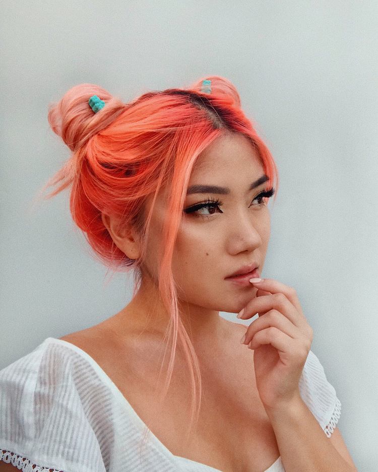 Living Coral Hair Haarfarbe Modetrends Sommer 2019 Haartrends Augen Makeup Eyeliner