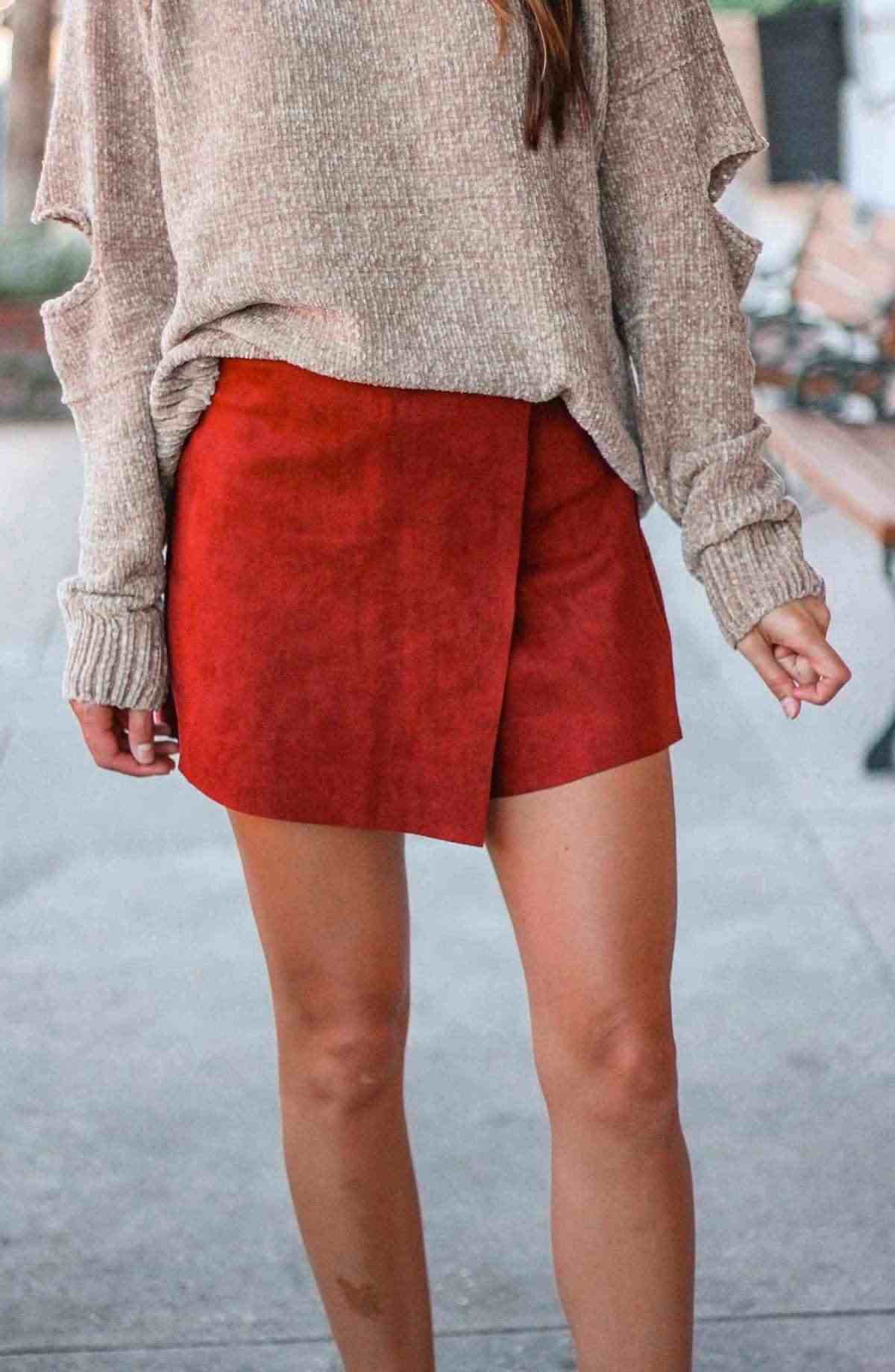 Skort kombinieren Oversized Pullover Outfit Ideen Winter Modetrends