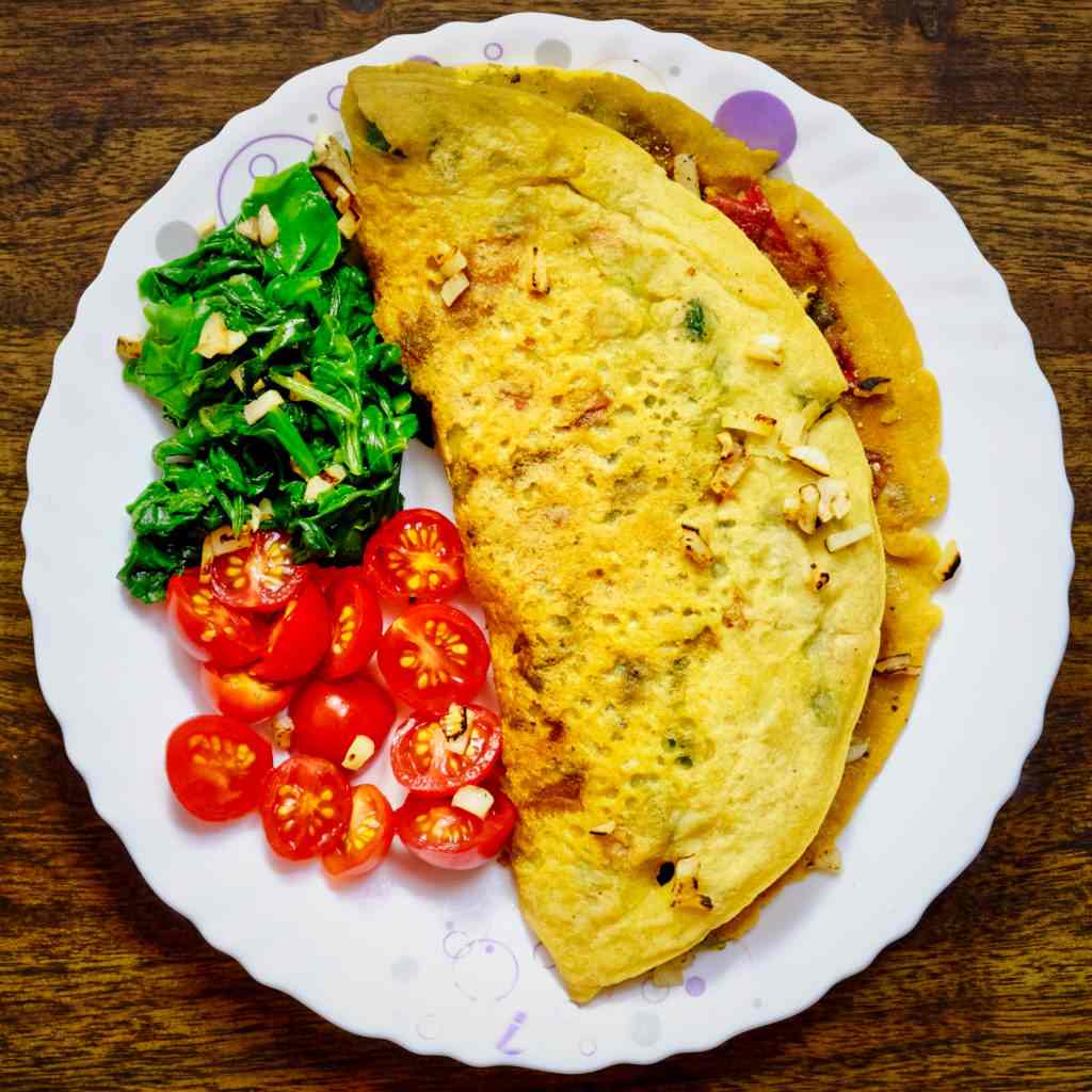 Vegane Frühstücksrezepte Omelette Vegan Blattspinat Tomaten gesund abnehmen
