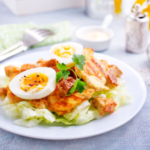 low carb wie viele kohlenhydrate am tag salat mit hähnchen und eiern