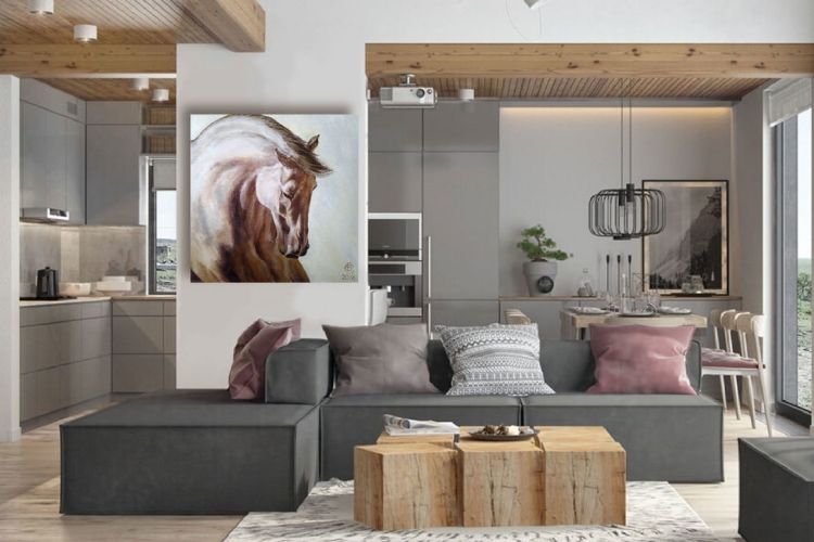 offener Wohnbereich Küche graues Sofa Wandbild Pferd