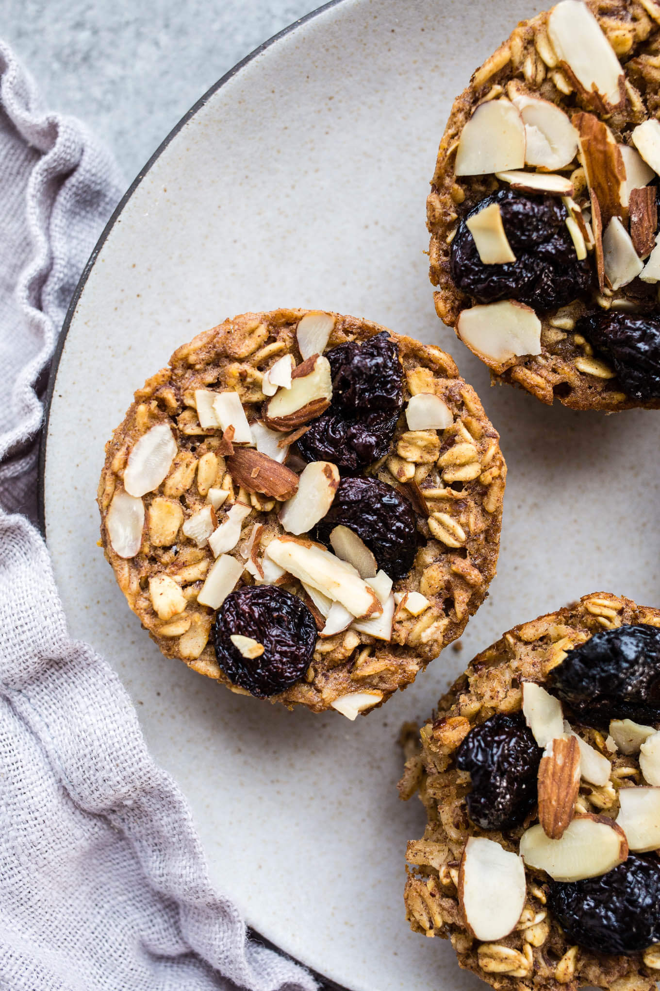 Baked Oatmeal Haferflocken Muffins Gesund abnehmen Frühstück Ideen