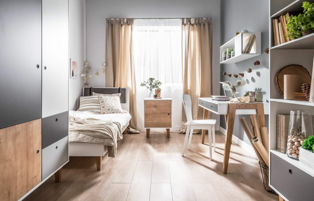Jugendzimmer Idee in kleiner Größe mit allen nötigen Möbelstücken