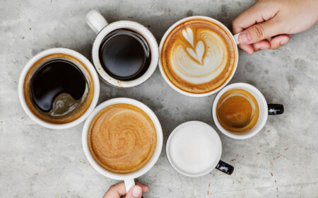 Kaffee kochen Espressokocher schnell Kaffeebohnen aufbewahlen Robusta Arabica Unterschied