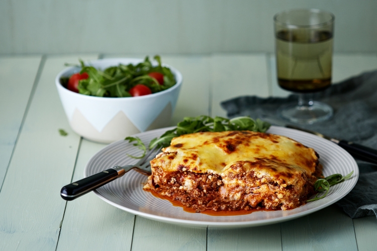 Low Carb Lasagne Rezept Zucchini gesund Keto Kohlenhydratarm Salat abnehmen