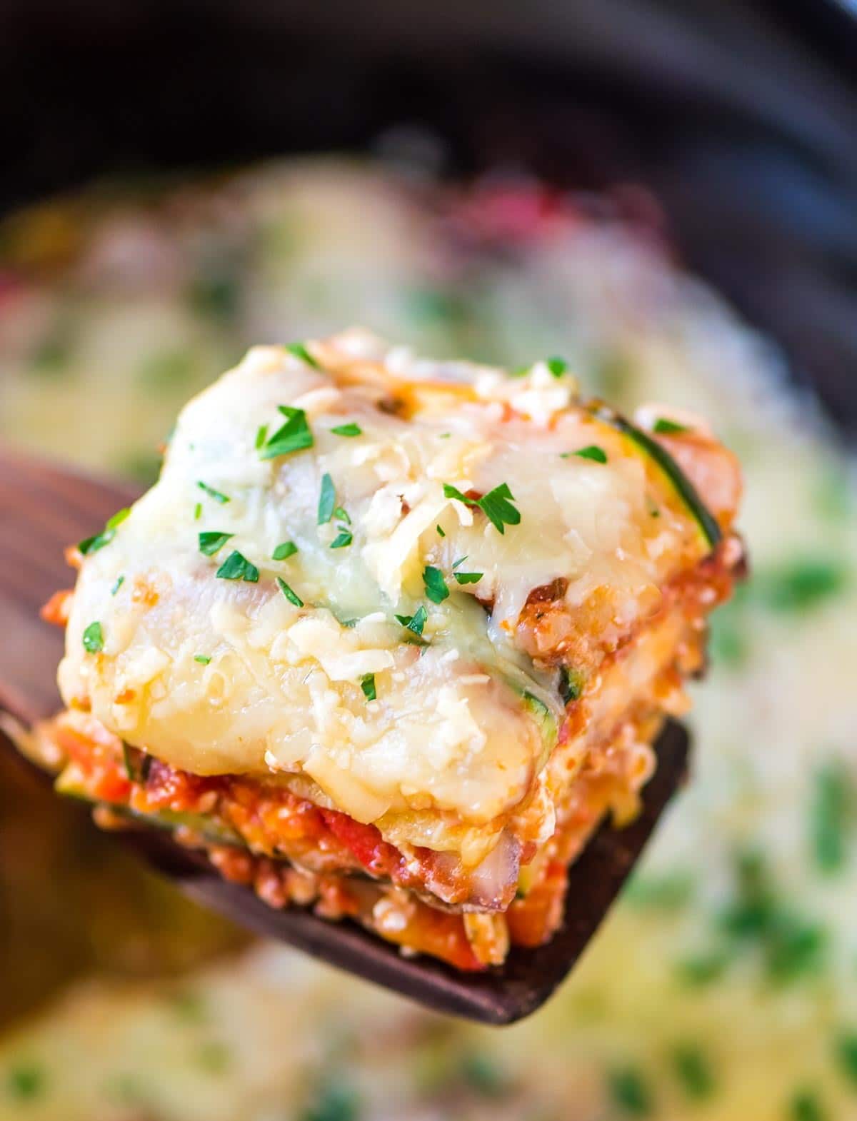 Low Carb Lasagne vegetarisch Rezept Zucchini Aubergine Keto gesund essen