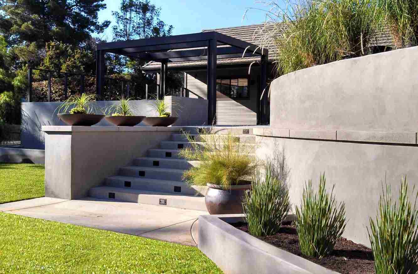 Mit Beton Struktur im Garten schaffen und eine schöne Landschaft gestalten