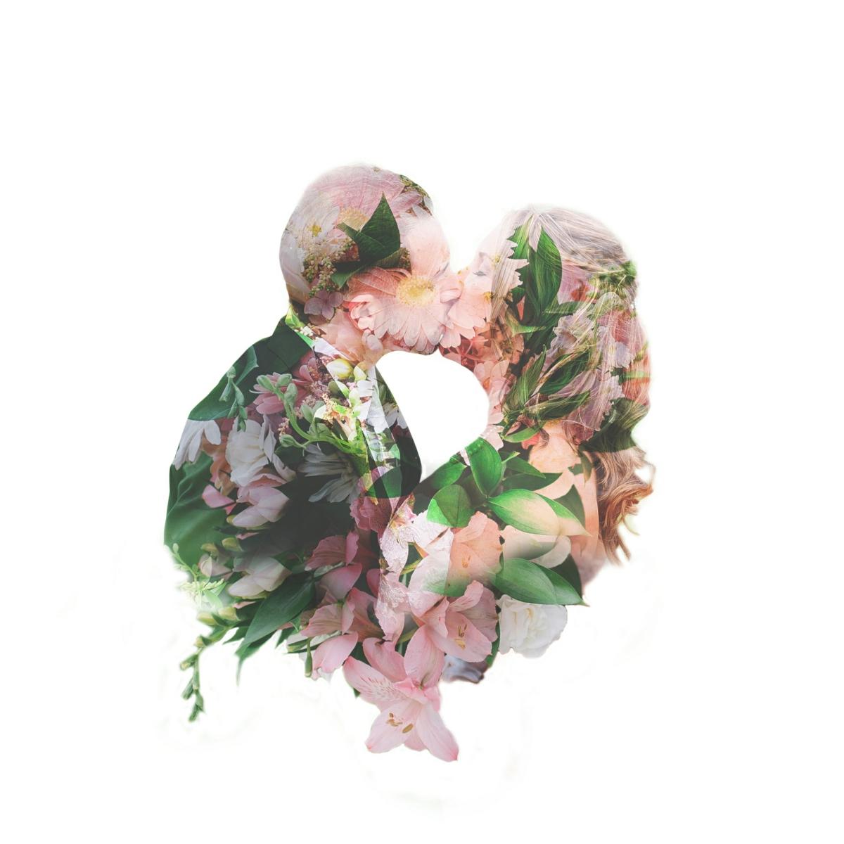Mit dieser Doppelbelichtung wurde eine Herzform aus küssendem Paar und Blumen gestaltet