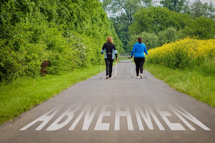 übungen zum abnehmen im freien mit bewegung laufen und joggen in der natur