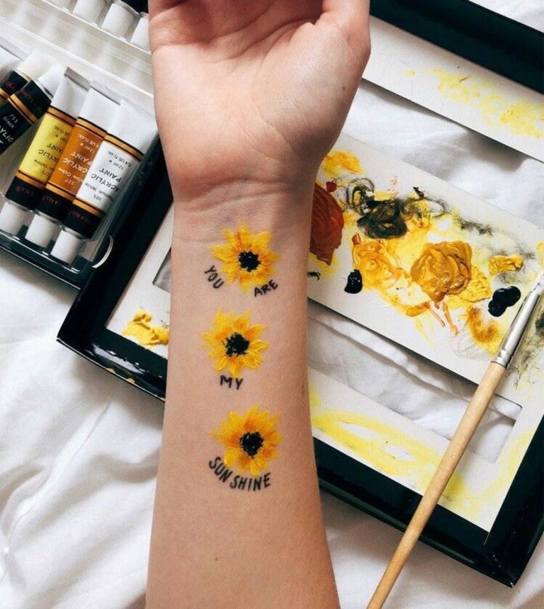 Body Painting Hand Art Tattoo Trends Sonnenblume Tattoodesign Frauen Unterarm