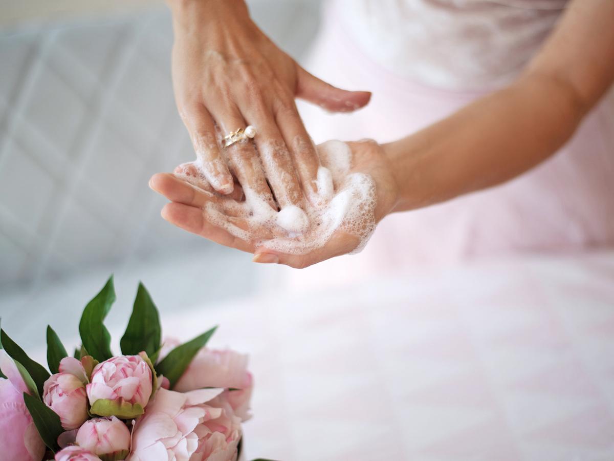 Haare waschen ohne Shampoo Vorteile Hausmittel Handpflege Handcreme selber machen Zero Waste Trend