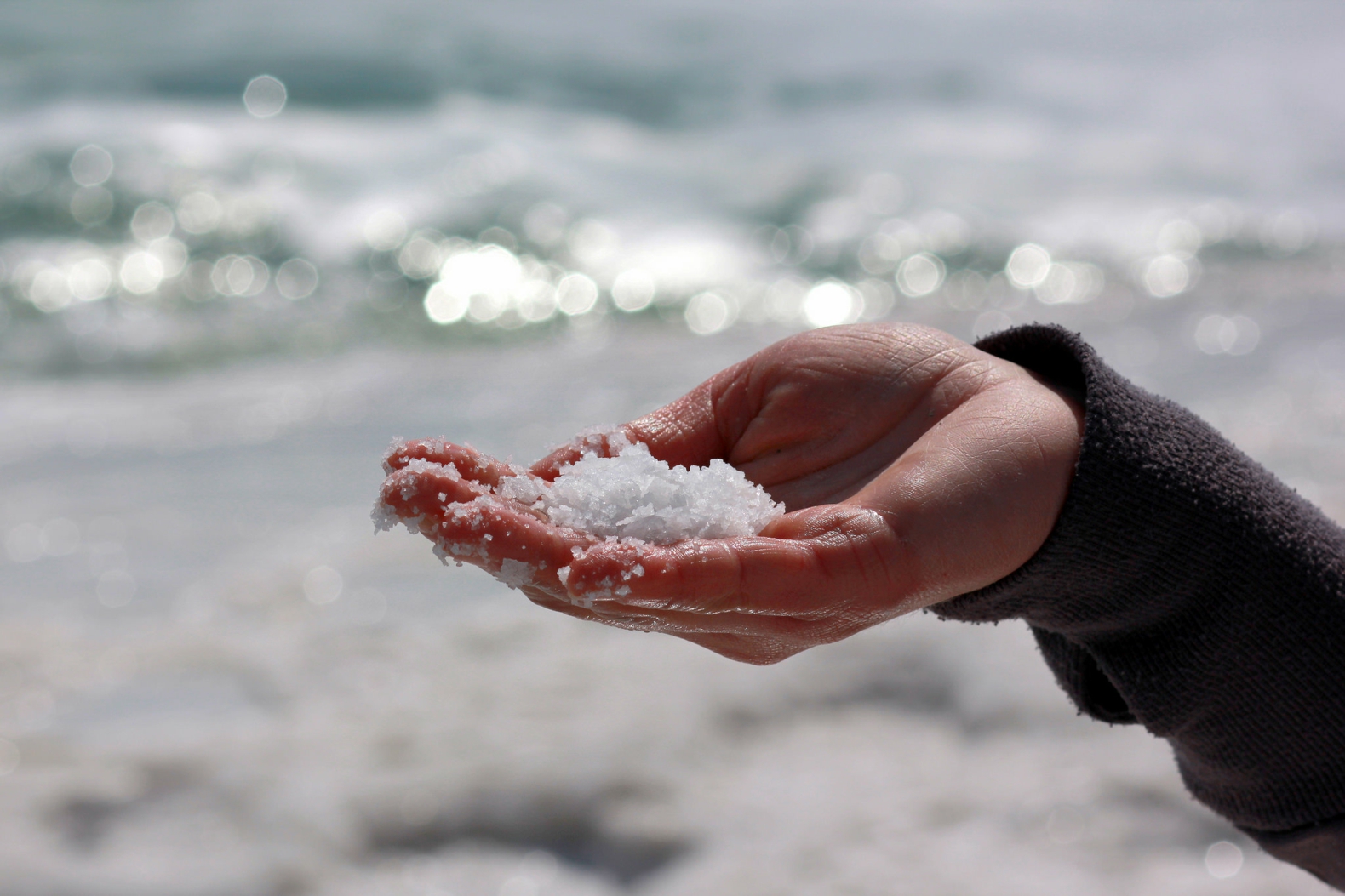 Meersalz Vorteile Gesundheit Hautpflege Sommer Salzpeeling Handcreme Hausmittel