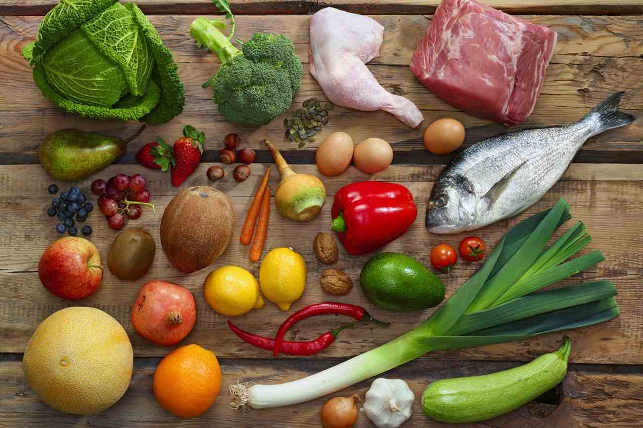 Pegane Ernährung Fleisch Fisch Gemüse gesund abnehmen Sommer Salat