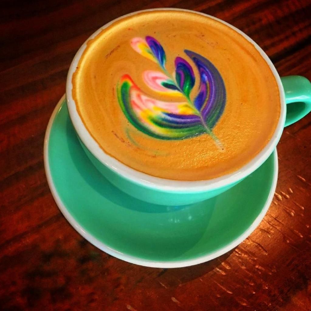 Regenbogen Milchkaffee Cappucino vegan selber machen gesund Foodtrends