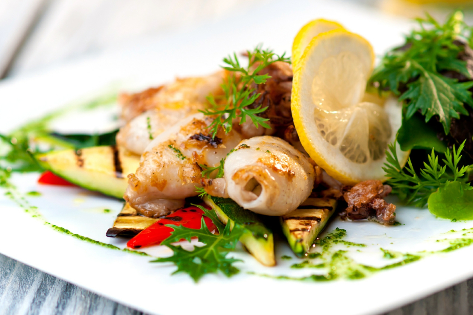 Tintenfisch Rezept einfach Meeresfrüchte Zubereitung kalorienarm gesund Sommer